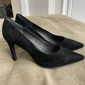 Classic Black Pumps from Nordstrom